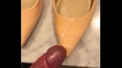 Paja en los zapatos de mi suegra Thumb